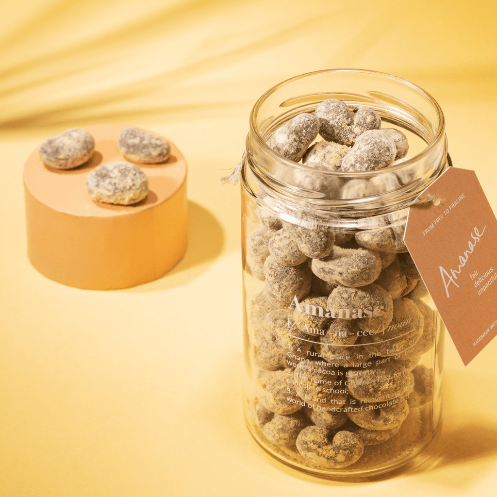 In Schokolade überzogene Bio-Cashews aus Ghana – Vegan, Fair und Handgefertigt